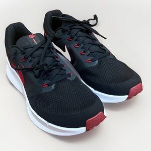 NEW Nike Run Swift 3 Running Shoes Men’s Size 11.5